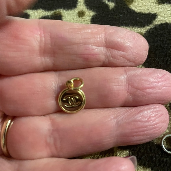 Cute CC Charm zipper pull but on a necklace - Picture 3 of 3